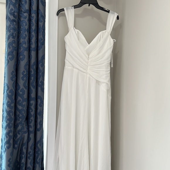 Katie May Darcy Gown in Ivory - Picture 10 of 13